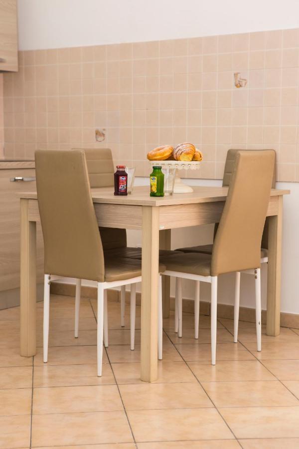 Airport House Διαμέρισμα Νάπολη Εξωτερικό φωτογραφία
